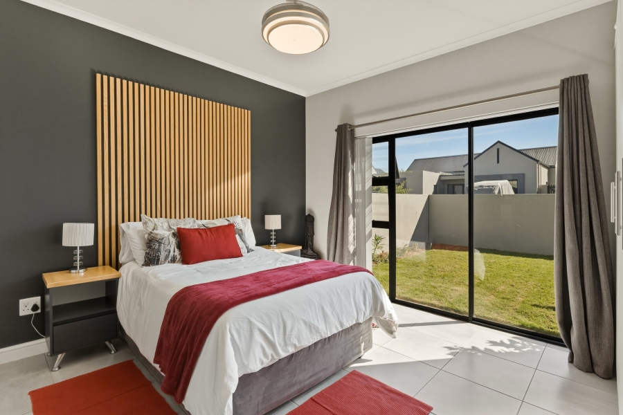 3 Bedroom Property for Sale in Aan de Wijnlanden Western Cape